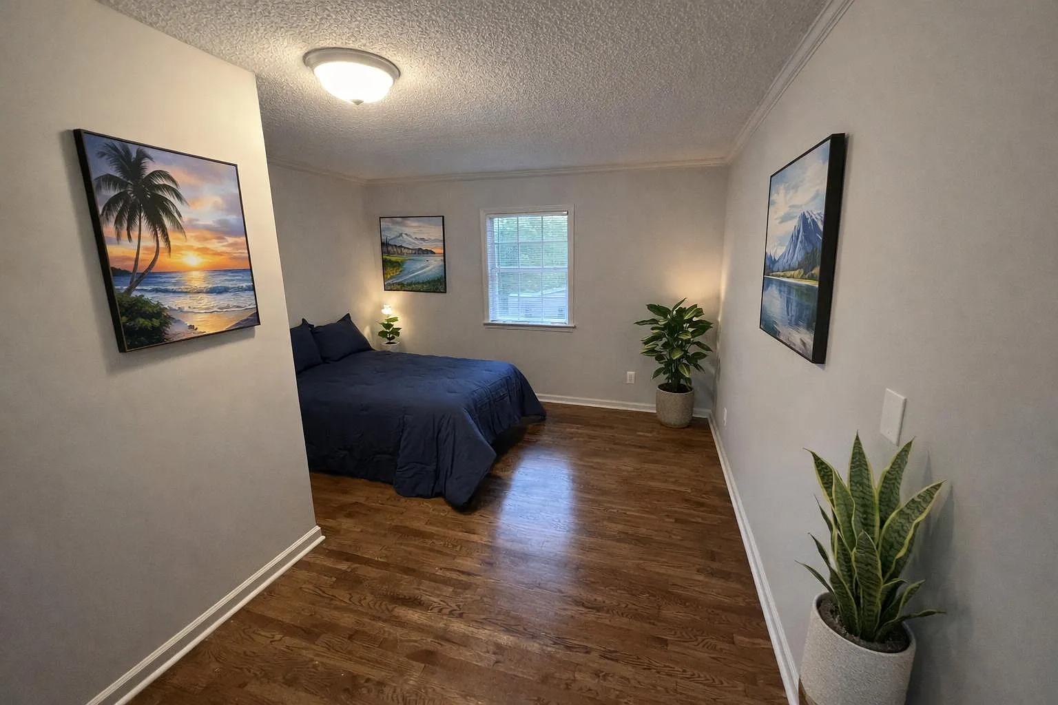4 bed, 6.0 bath, 2020 sqft, $1,001 — Photo 1