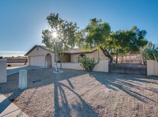 565 W Rosal Ave, Apache Junction, AZ 85120