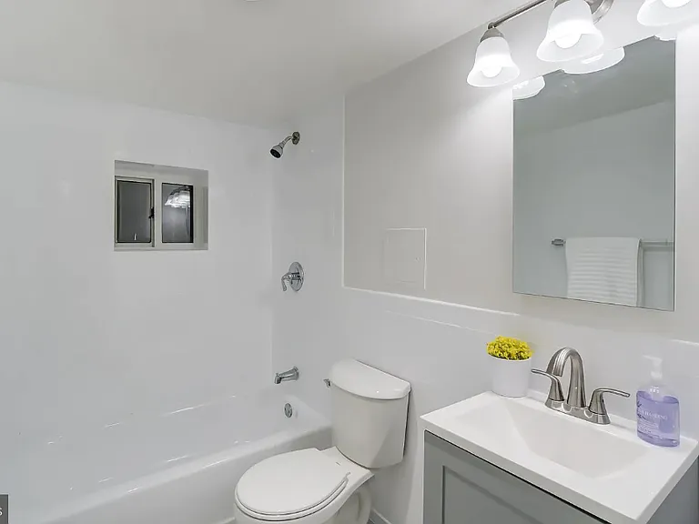 1673 Park Rd NW #B2-2 — Photo 10