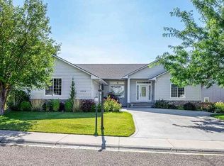 10064 N Palisades Way, Garden City, ID 83714