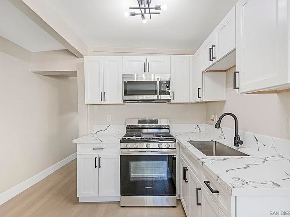 3rd image of 4045 38th St