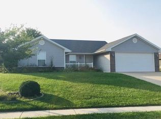 210 Venus St, Holts Summit, MO 65043
