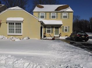 6 Nantucket Ct, Medford, NJ 08055