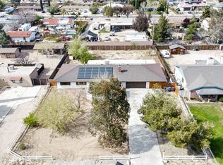 14776 Luna Rd, Victorville, CA 92392