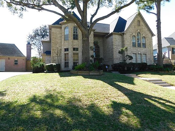 2nd image of 2606 Hidden Shore Dr