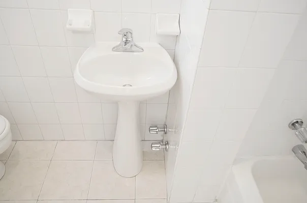 Rented by Link Real Estate NYC | media 28