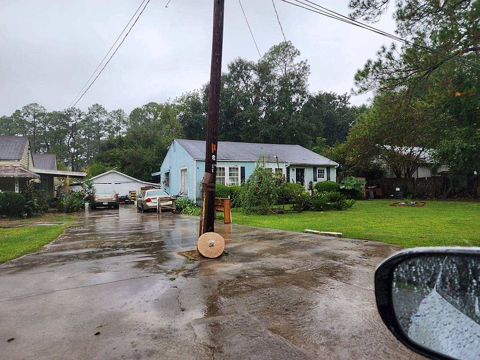 2nd image of 402/404 Lucille Ave