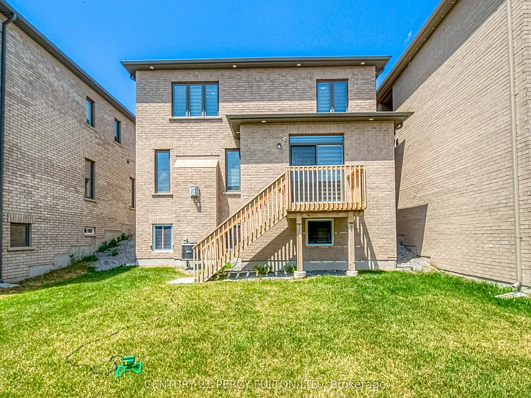 1223 Plymouth Dr — Photo 33