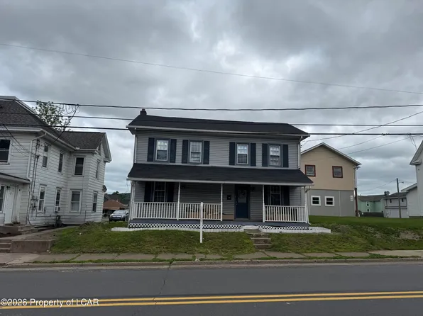 619 E 3rd St, Nescopeck, PA 18635