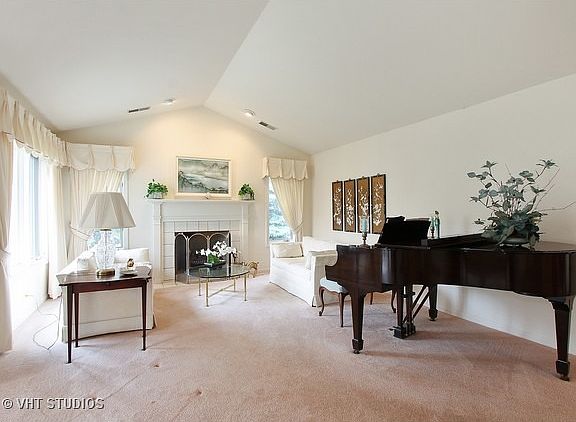 2nd image of 1623 E Clayton Ct #1623
