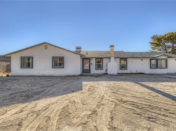 7939 Wishing Well Rd, Las Vegas, NV 89123