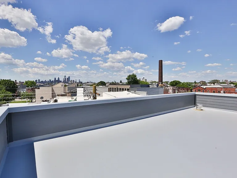 2431-2435 Frankford Ave — Photo 7