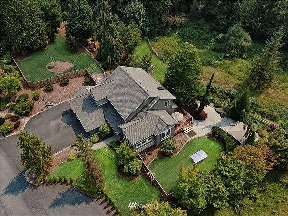 3rd image of 17717 NE 204th Way