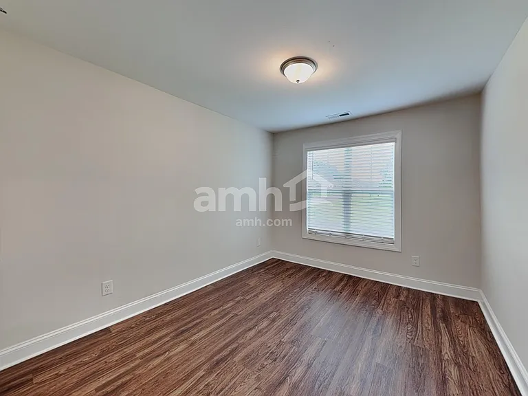 409 Forest Glen Dr — Photo 21
