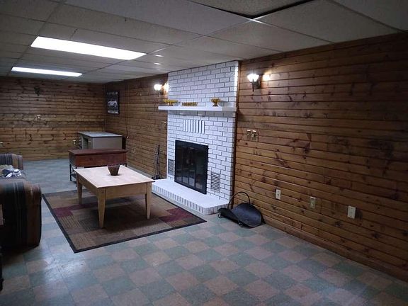 4th image of 351 N Avon Ave