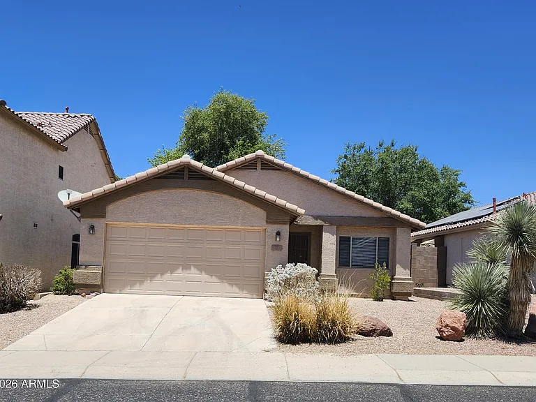 6424 W Saddlehorn Rd — Photo 1