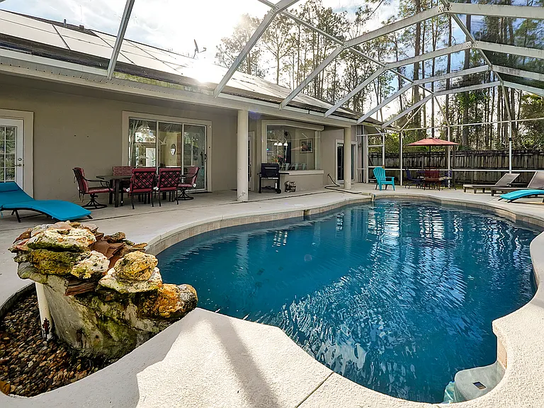 36 Pinetree Dr — Photo 49