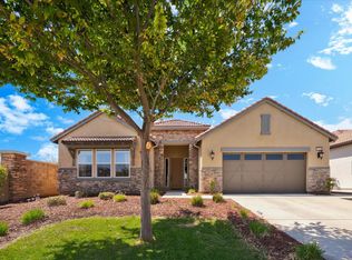 602 Pinnacle Dr W, Madera, CA