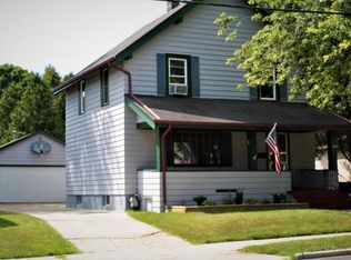 909 New York Ave, Manitowoc, WI 54220