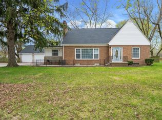 3499 Sandpoint Rd, Fort Wayne, IN 46809