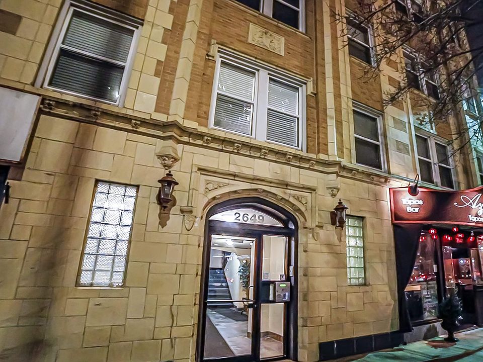 1st image of 2647 N Kedzie Ave #3D