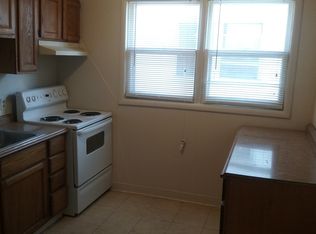 168 Winnikee Ave APT 4, Poughkeepsie, NY 12601