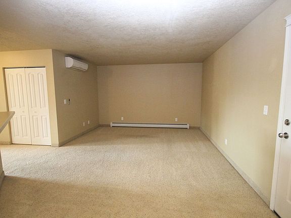 2nd image of 2326 14th Ave S APT 10