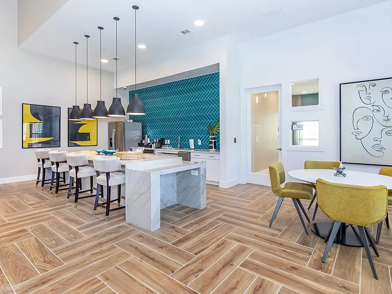 Spring Villas Apartments — Photo 10
