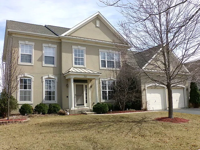 761 Regal Ln photo 1