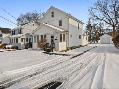 10 Wood Terrace, Albany, NY, 12208