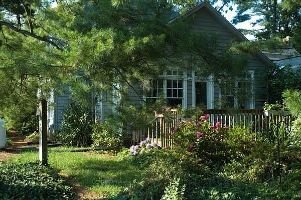 2nd image of 1019 Moss Haven Ct