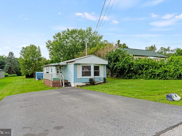 108 Marbeth Ave, Carlisle, PA 17013