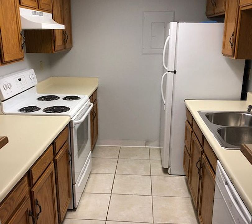 Foxdale Condominiums 921 S Zeno Way Aurora CO Zillow