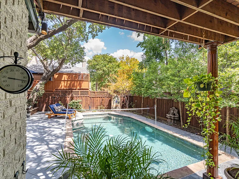 3900 Bowser Ave — Photo 64