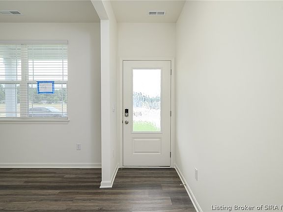5th image of 806 Hailey Drive