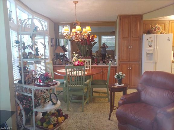 5th image of 2051 Crystal Lake Dr