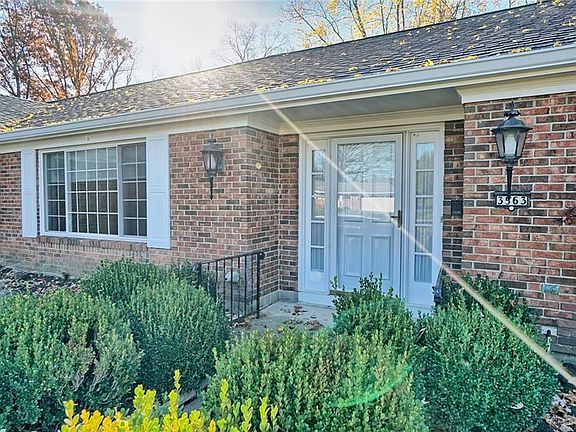 3rd image of 3563 Old Oaks Dr