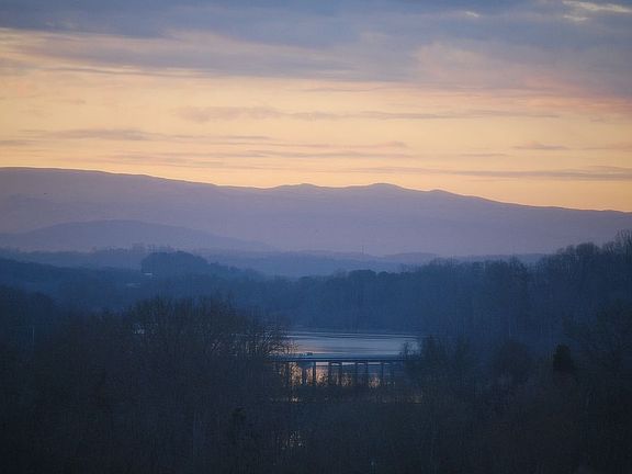 View of the Smoky Mtns and Ft Loudon Lake from Master bedroom