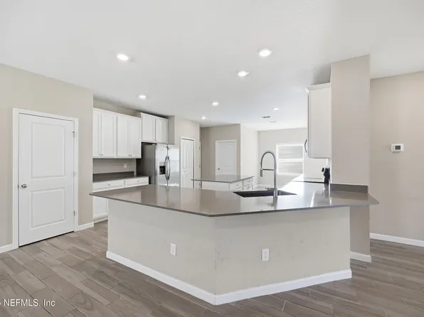 7534 NASTURTIUM Way, Jacksonville, FL 32219