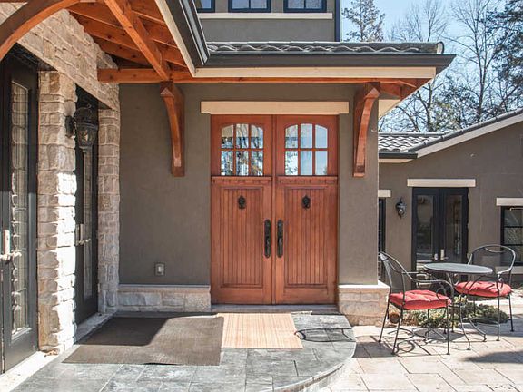 4th image of 3128 N Interlaken Dr