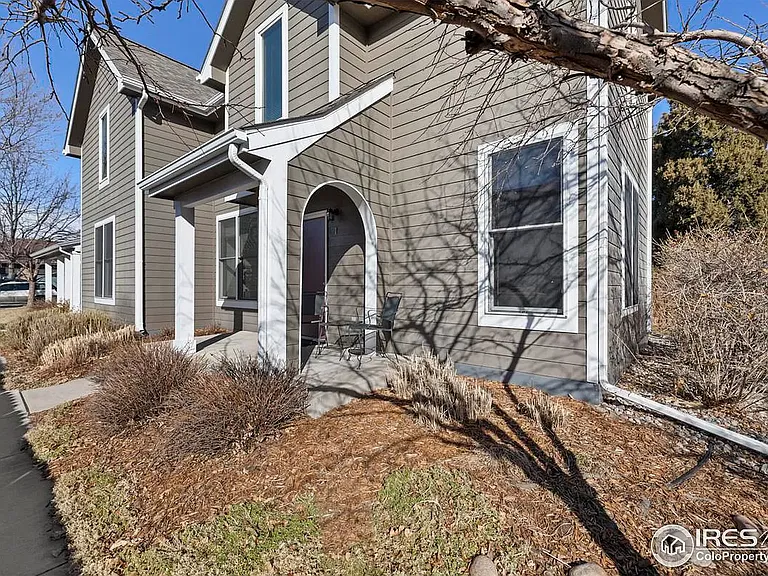 615 Peterson St #1 — Photo 2