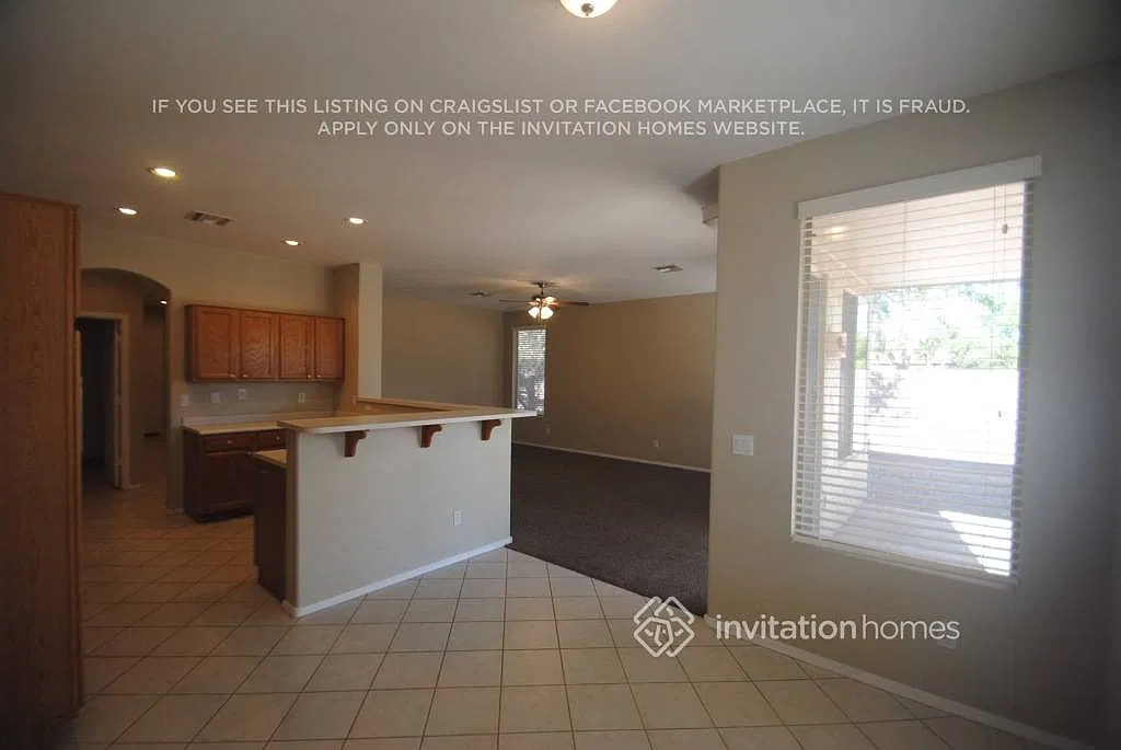 2840 E Carla Vista Dr Chandler, AZ 85225 — Photo 4