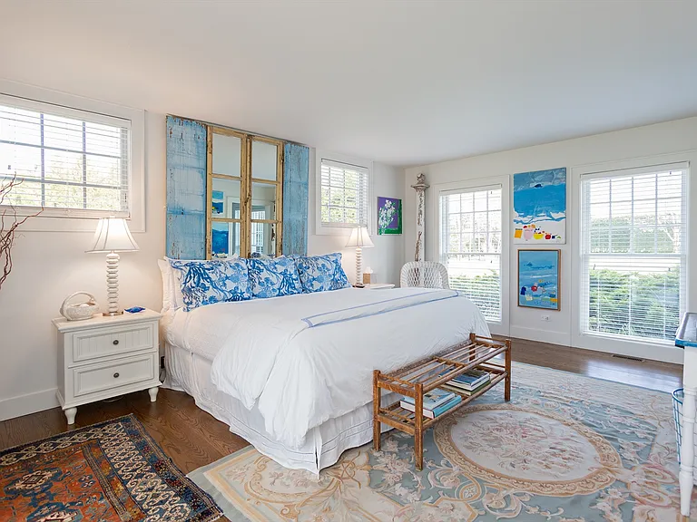 Bay Ln — Photo 14