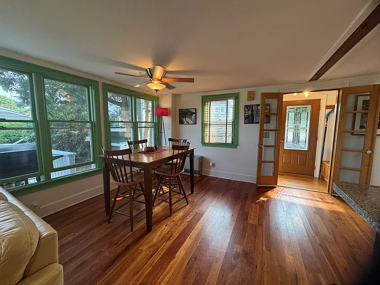 12 Warrenton St — Photo 8