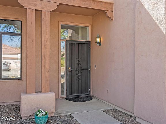 3rd image of 7596 E Golden River Ln