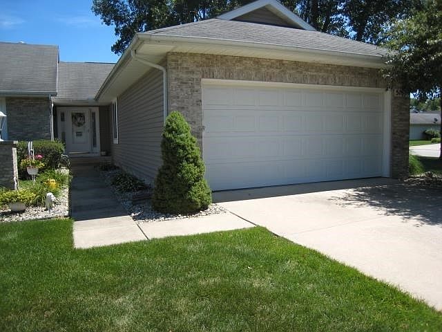1st image of 51844 Wembley Dr