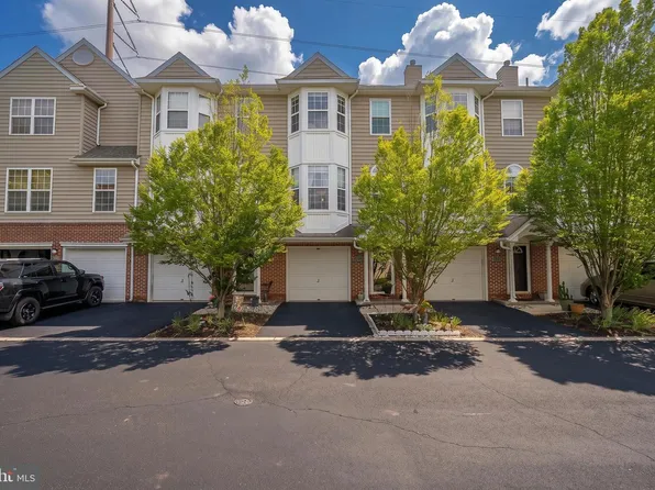 3 Cameron Ct, Royersford, PA 19468