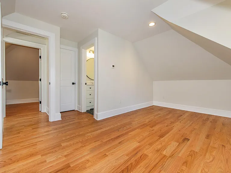 3 Irving Pl #A — Photo 18