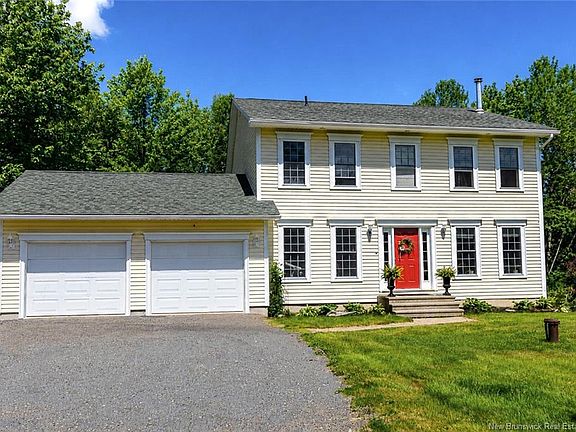 2nd image of 140 Garden Grove St