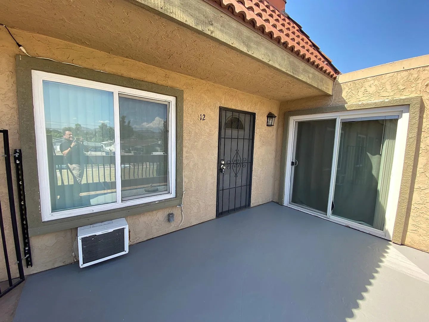 2 Bedroom 2 Bath in El Cajon 2nd Floor Unit — Photo 3